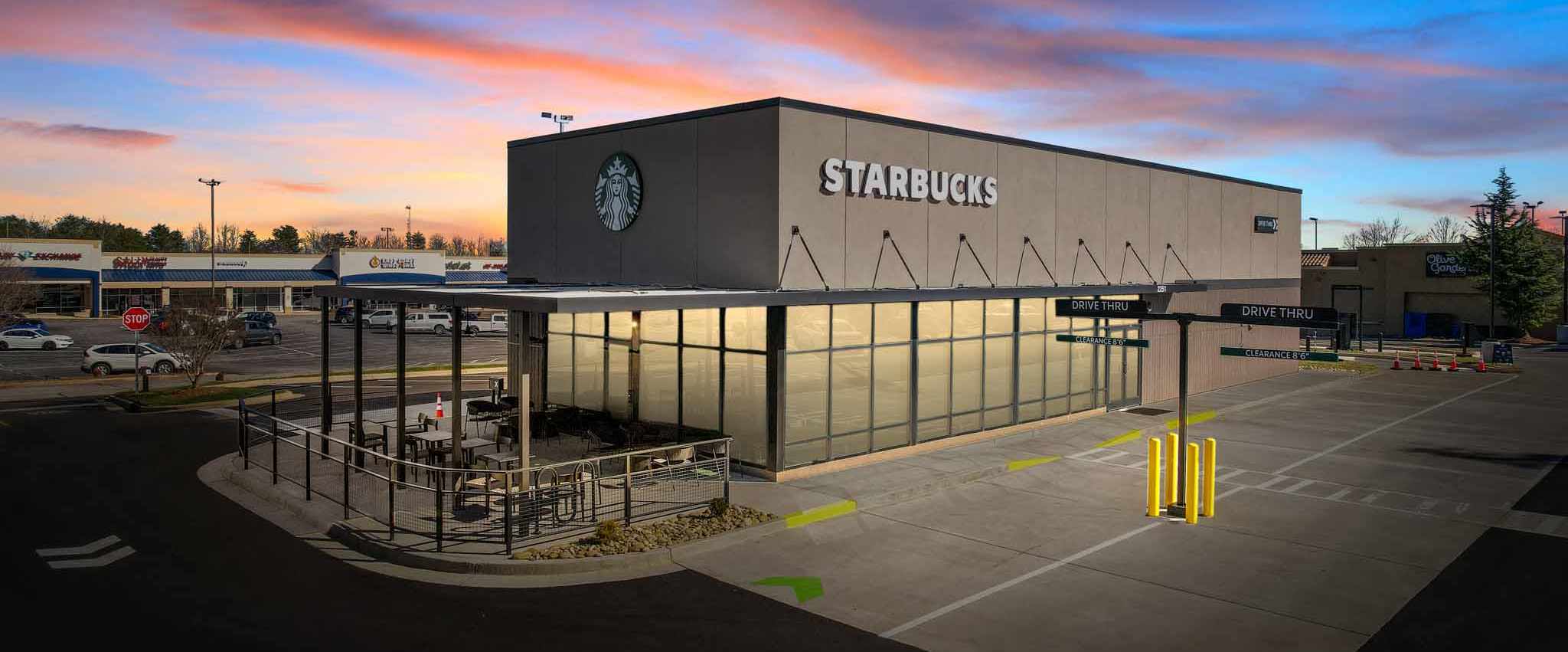 Commercial-Starbuck-5 (1)